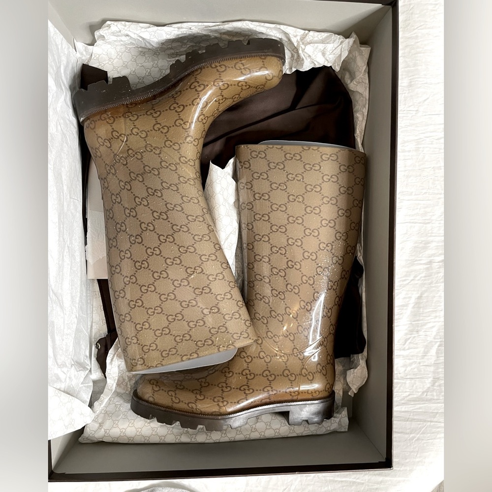Gucci boots